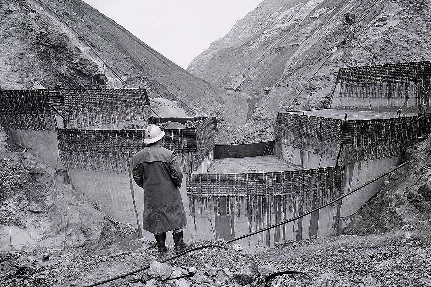 construction worker overviewing construction site